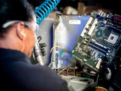Está acontecendo uma revolução na reciclagem de eletrônicos