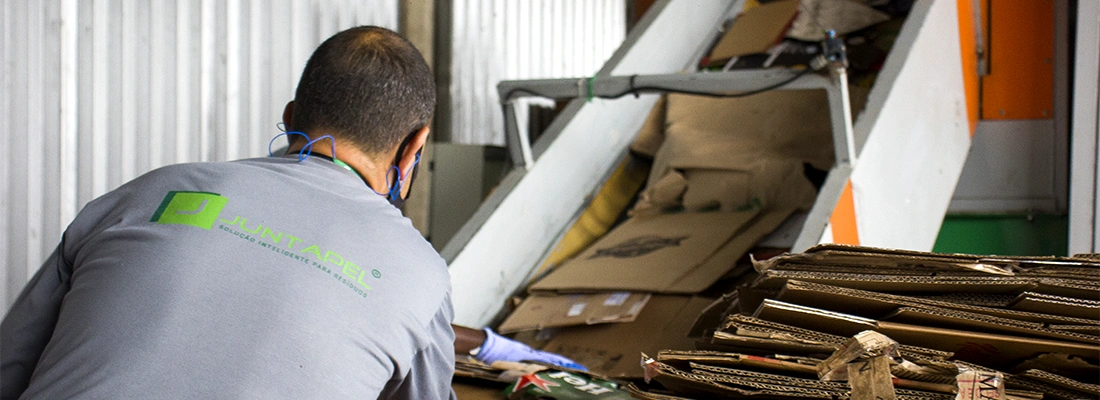 O que acontece com o lixo depois que ele sai da sua empresa?