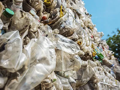 Apenas 3% do lixo produzido em Porto Alegre é reciclado